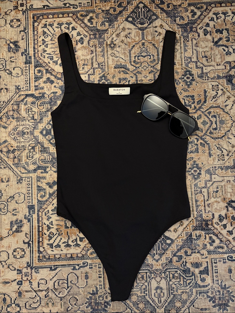 ARITZIA BABATON Contour Bodysuit Small